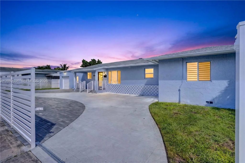 1221 Nw 67th Street, Miami