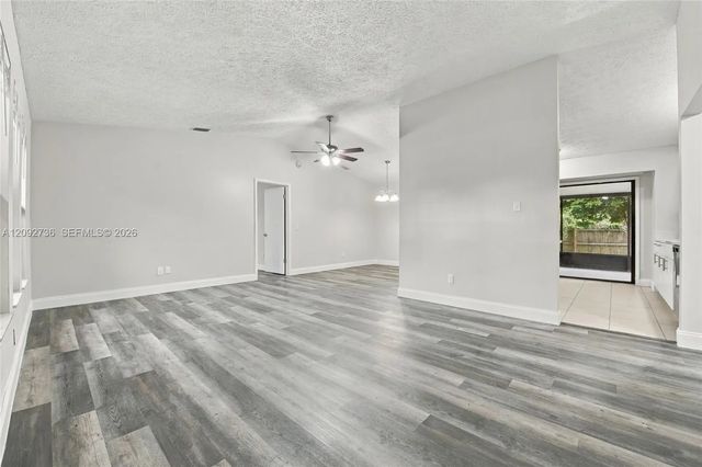 4 of 36 - 209 W Arbor Avenue, Port St. Lucie, FL