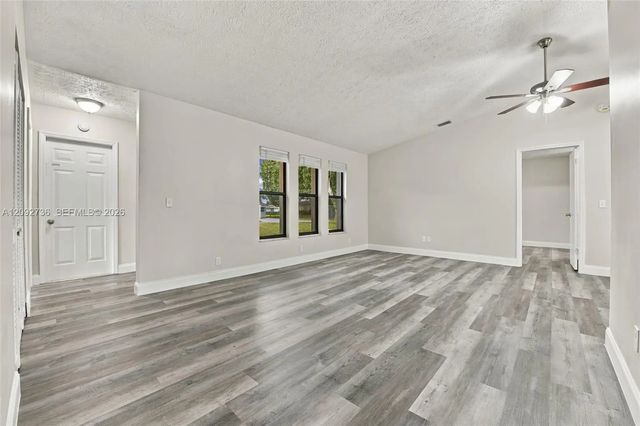 5 of 36 - 209 W Arbor Avenue, Port St. Lucie, FL