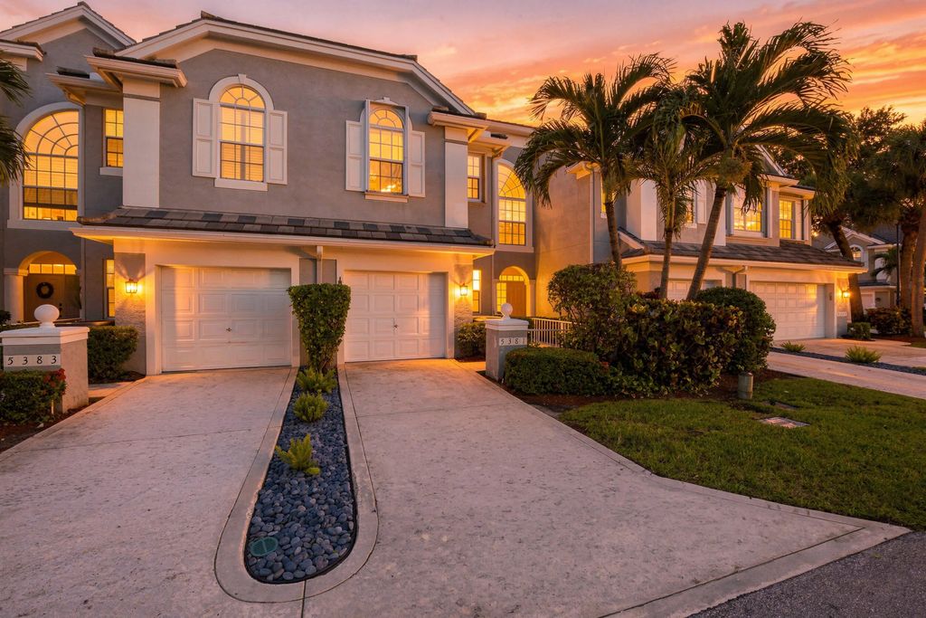5381 Grand Park Place, Boca Raton
