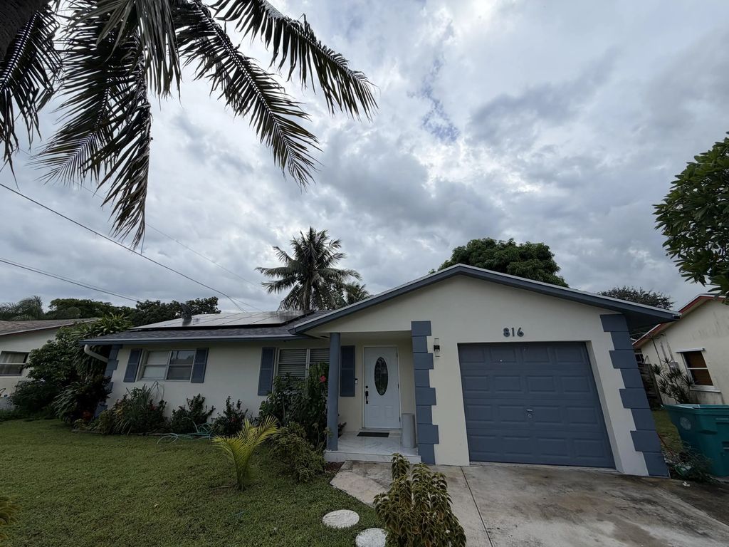 816 Nw 8th Avenue, Boynton Beach