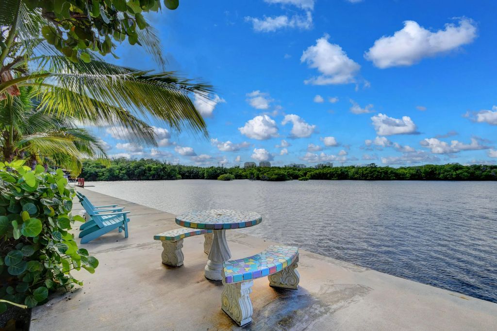 6520 N Ocean Boulevard #3, Ocean Ridge