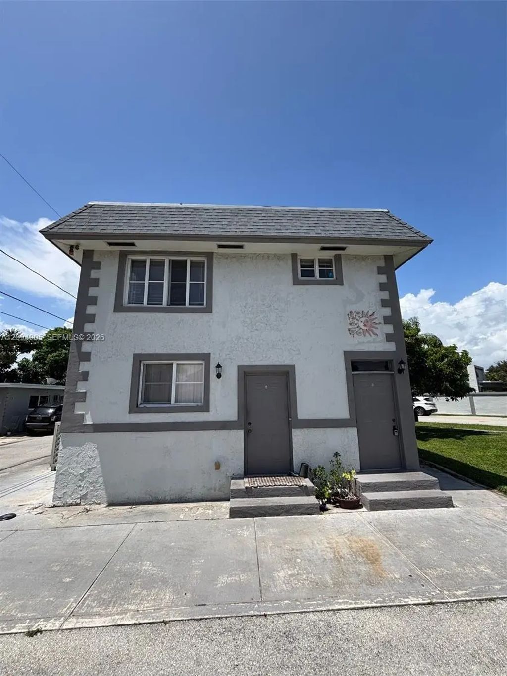 219 W Dixie Highway #b, Dania Beach