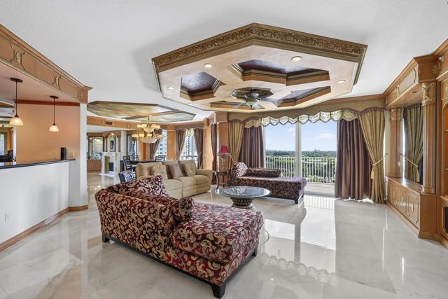 5 of 21 - 1460 S Ocean Boulevard #701, Lauderdale-By-The-Sea, FL