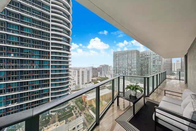 3 of 24 - 1300 S Miami Avenue #2310, Miami, FL