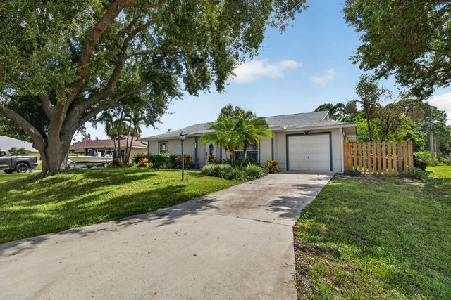 2 of 41 - 872 Sw Nichols Terrace, Port St. Lucie, FL