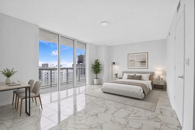 3 of 37 - 50 Biscayne Boulevard #4503, Miami, FL