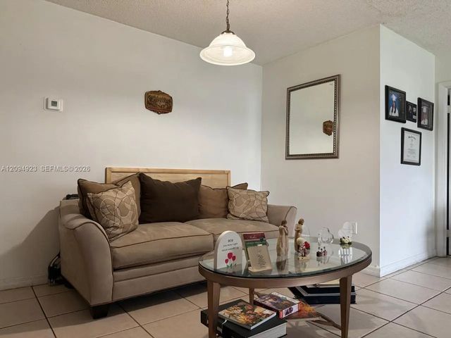 4 of 18 - 9715 Hammocks Boulevard #102, Miami, FL