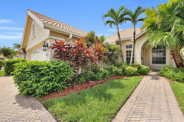 706 Sw Aruba Bay, Port St. Lucie