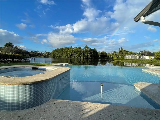 3 of 26 - 142 Van Gogh Way, Royal Palm Beach, FL