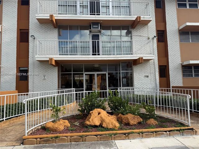 2 of 6 - 3881 W Flagler Street #315, Miami, FL