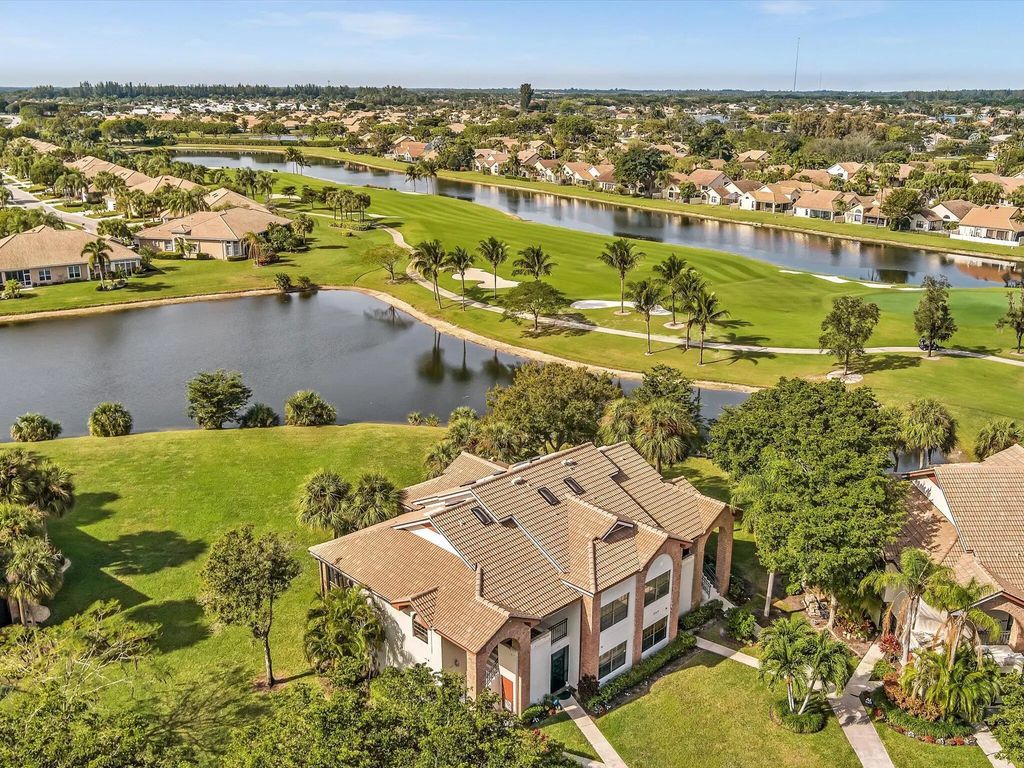 8049 Aberdeen Drive #201, Boynton Beach