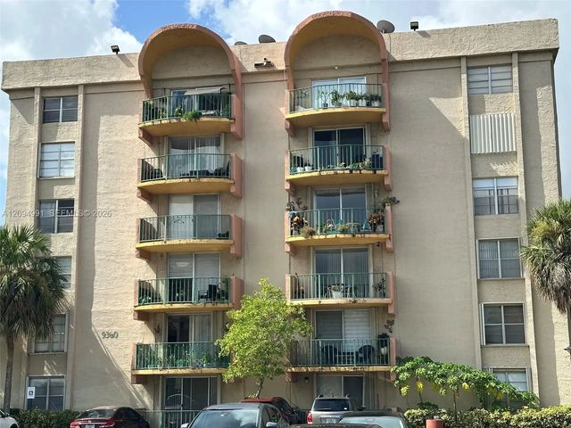 9360 Fontainebleau Boulevard #410, Miami