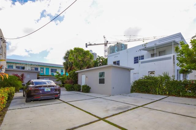 2 of 12 - 560 Michigan Avenue, Miami Beach, FL
