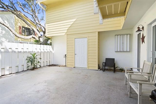 4 of 29 - 146 Seabreeze Circle, Jupiter, FL