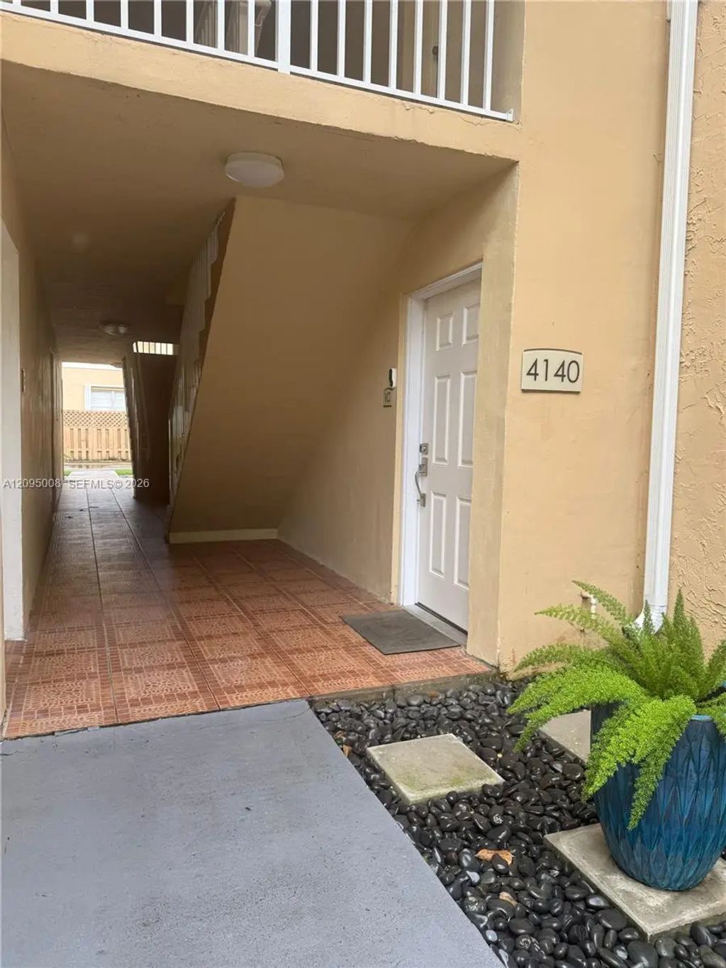 4140 Nw 79th Avenue #1c, Doral