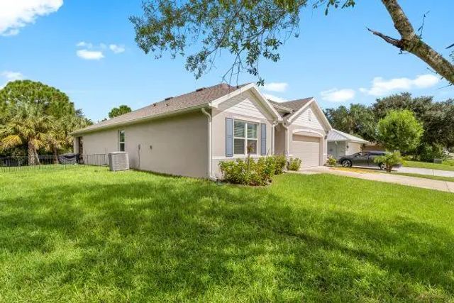 4 of 31 - 613 Carnival Terrace, Sebastian, FL