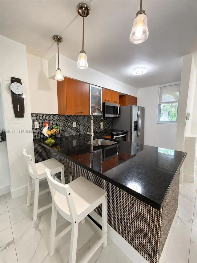 4 of 29 - 680 Ne 64th Street #a501, Miami, FL
