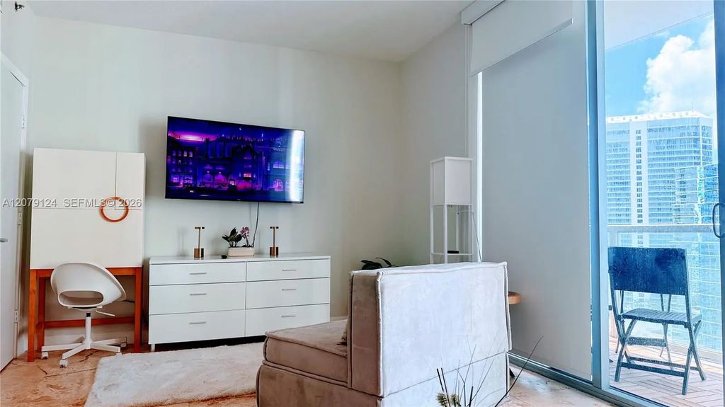 1060 Brickell Avenue #2709, Miami