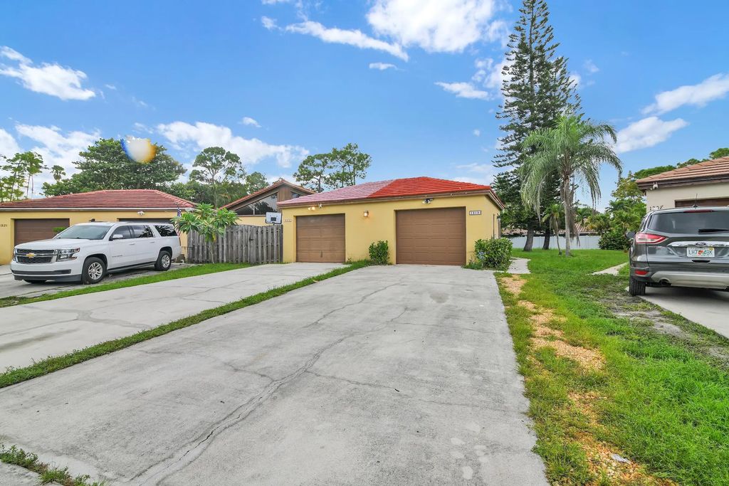 1219 Periwinkle Place, Wellington