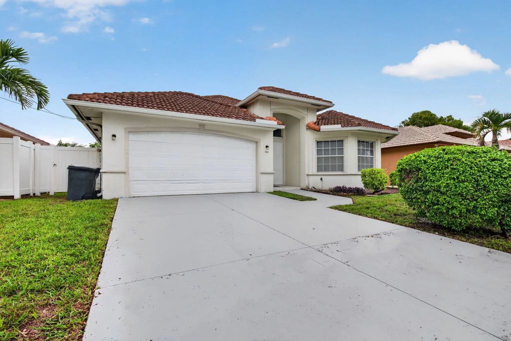 900 Se 2nd Avenue, Dania Beach