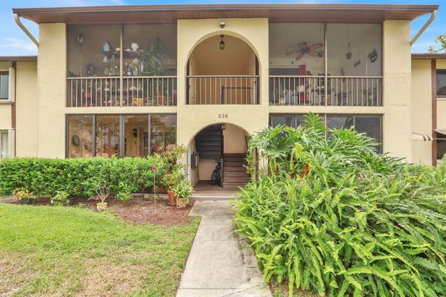 2 of 21 - 338 Knotty Pine  Circle #d-1, Greenacres, FL