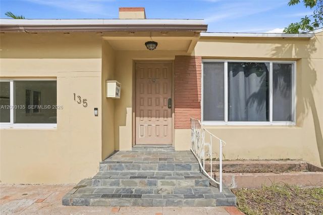 3 of 35 - 135 Sw 27th Road, Miami, FL