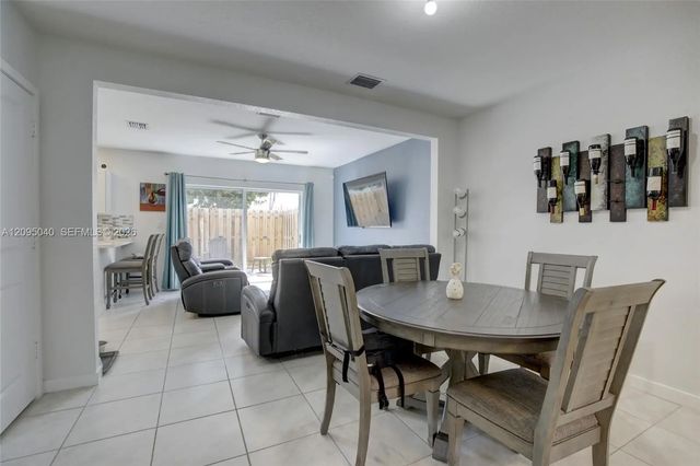 5 of 50 - 565 Ne 5th Place, Florida City, FL