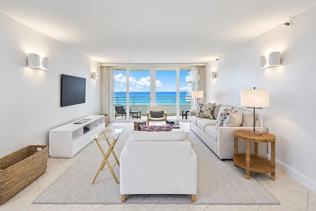 3407 S Ocean Boulevard #7d, Highland Beach