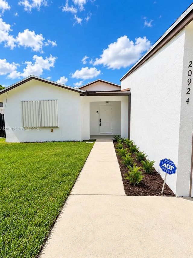 2 of 23 - 20924 Grouper Drive, Cutler Bay, FL