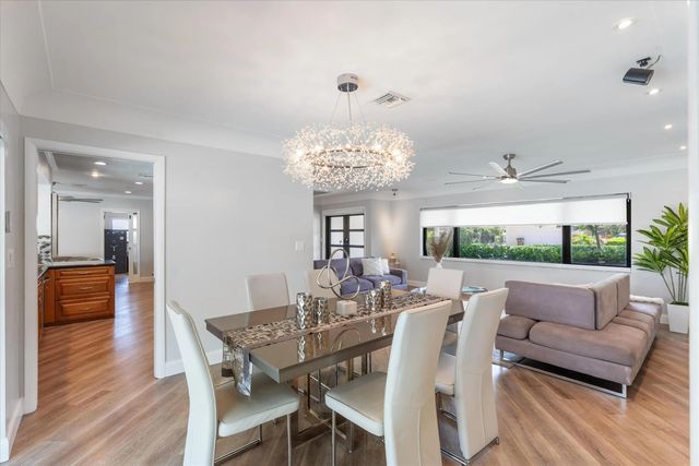 5 of 30 - 1107 Se 14th Terrace, Deerfield Beach, FL