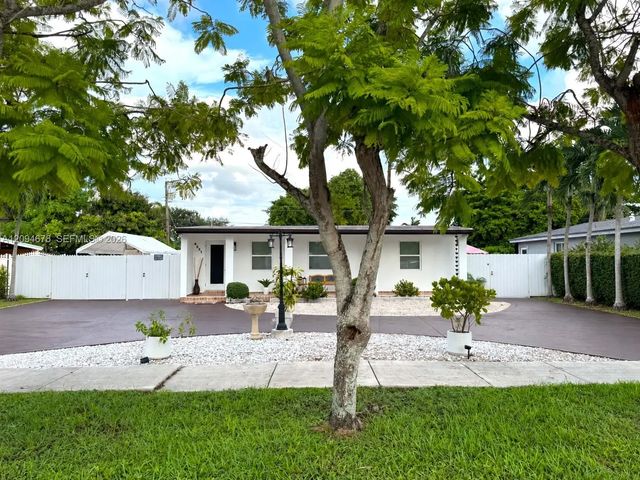 4531 Sw 98th Court, Miami