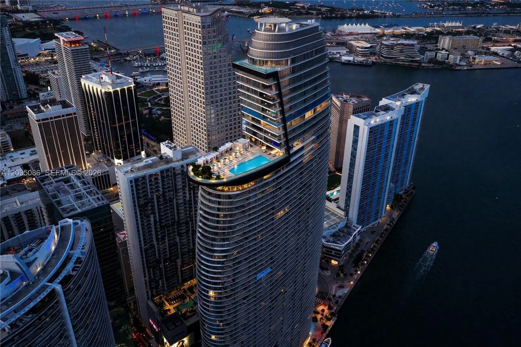 300 Biscayne Boulevard Way #3108, Miami