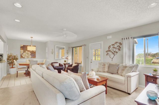3 of 22 - 323 Knotty Pine Circle #a-2, Greenacres, FL