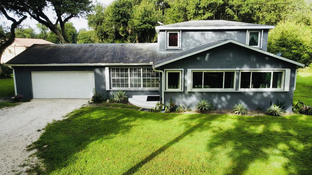 109 Natures Beauty Lane, Lorida