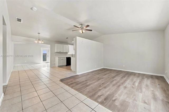 4 of 27 - 2299 Se Glover Street, Port St. Lucie, FL