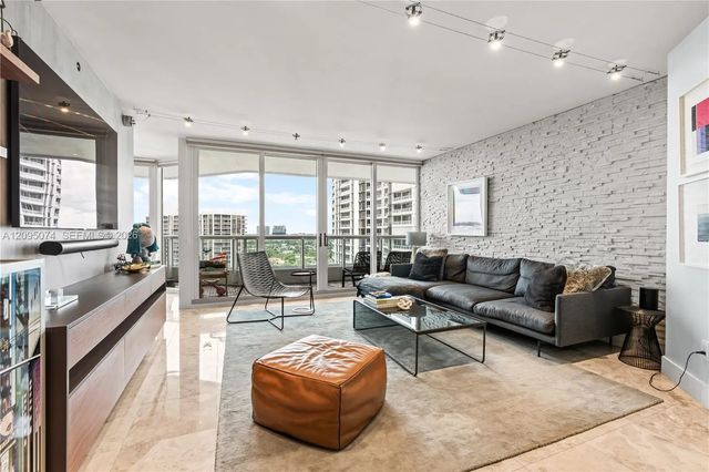 21055 Yacht Club Drive #1703, Aventura