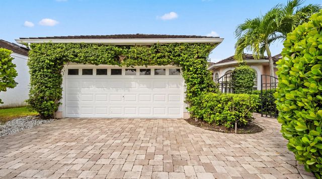 2443 Muir Circle, Wellington