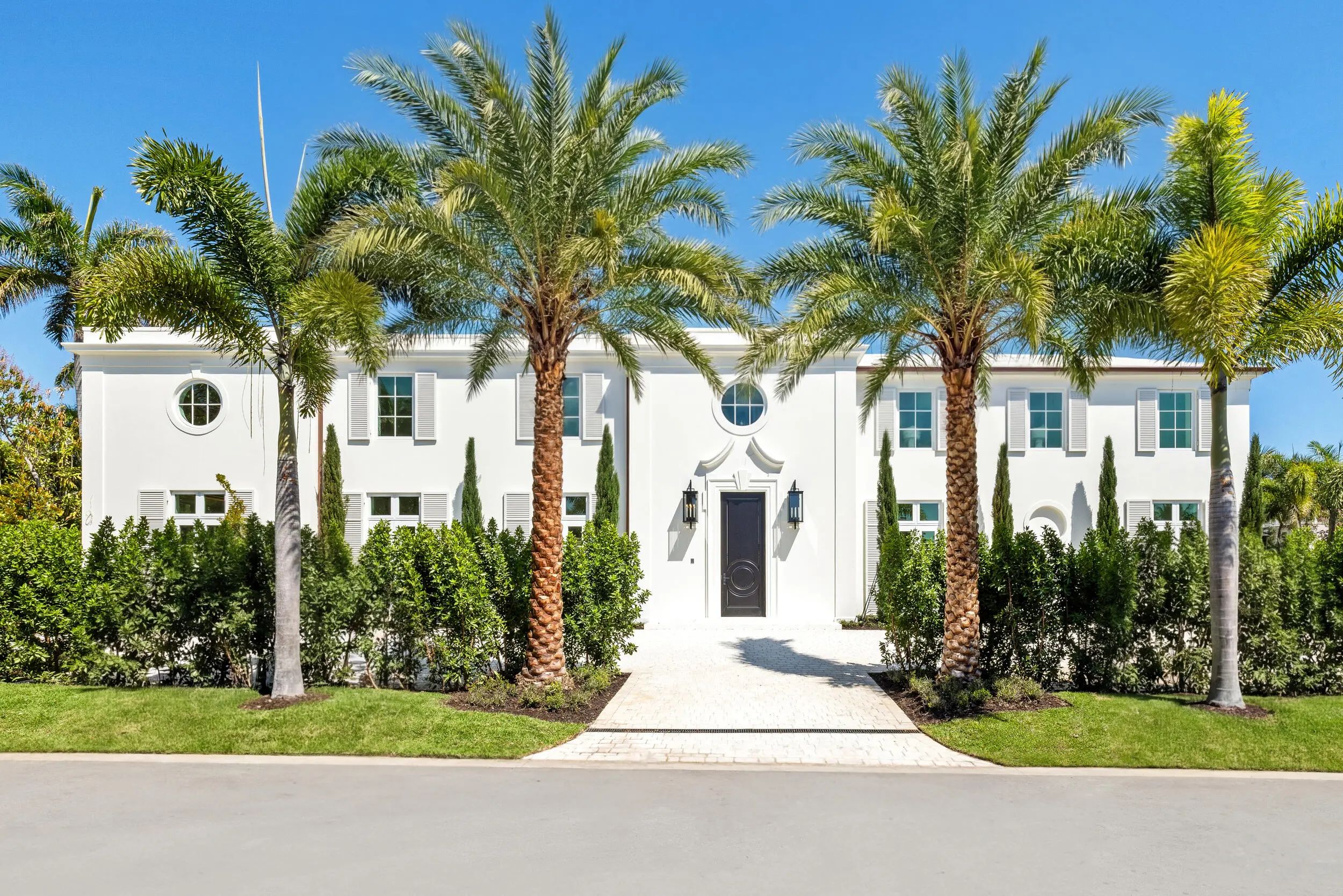 301 Plantation Road, Palm Beach