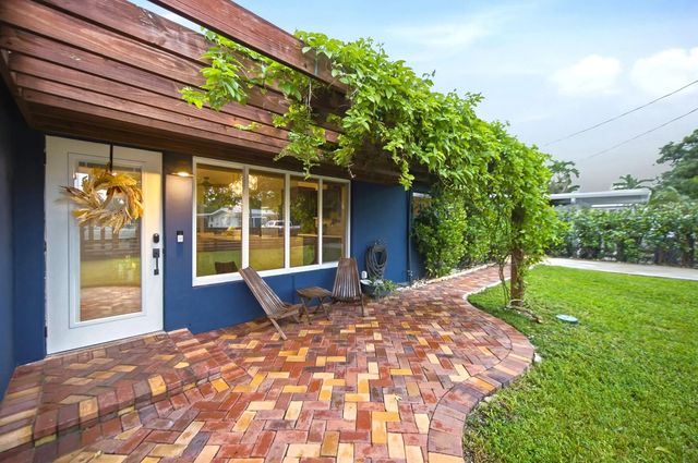 4 of 31 - 2496 Bimini Lane, Fort Lauderdale, FL