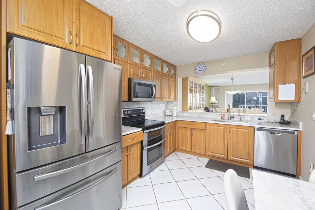 9511 Weldon Circle #g416, Tamarac