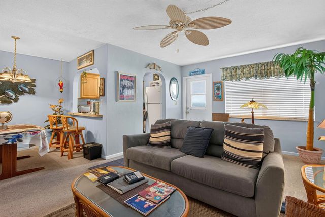 2 of 23 - 2050 Ne 39th Street #w109, Lighthouse Point, FL