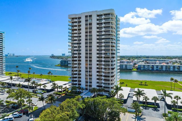 123 Lakeshore Drive #1544, North Palm Beach