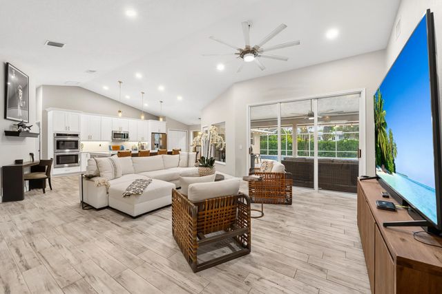 2 of 57 - 5608 Sw Landing Creek Drive, Palm City, FL