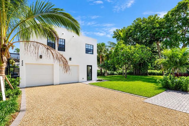 5 of 27 - 237 Monroe Drive, West Palm Beach, FL