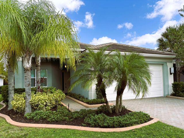 11852 Sw Waterford Isle Way, Port St. Lucie