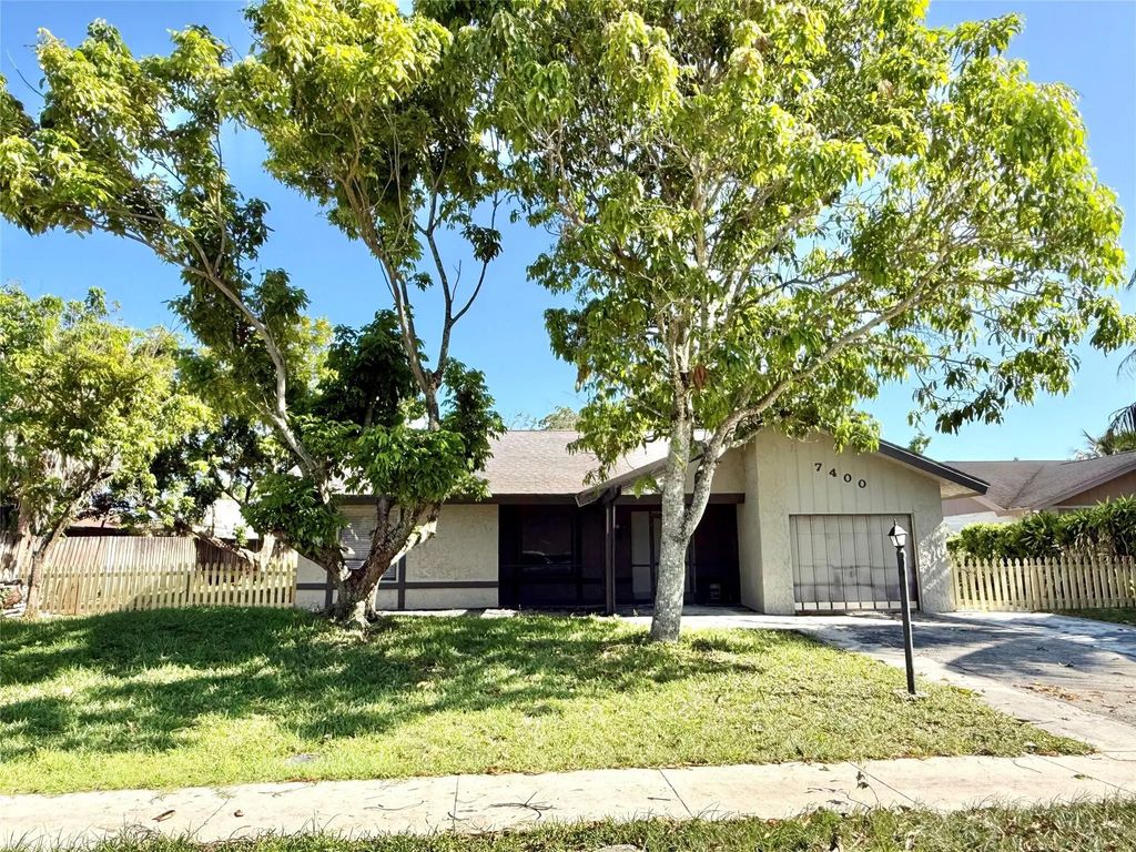 7400 Sw 11th Court, North Lauderdale