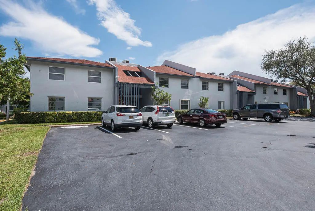 6550 S Oriole Boulevard #2020, Delray Beach
