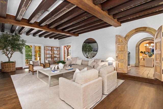 4 of 43 - 124 Brazilian Avenue, Palm Beach, FL
