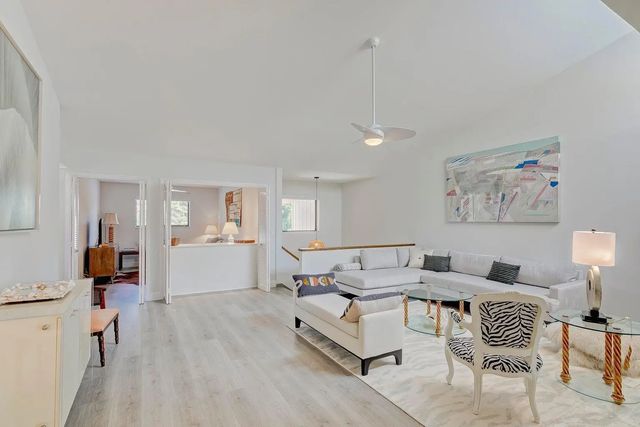 4 of 26 - 17053 Waterbend Drive, Jupiter, FL